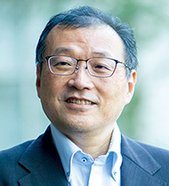 矢野 裕児 氏